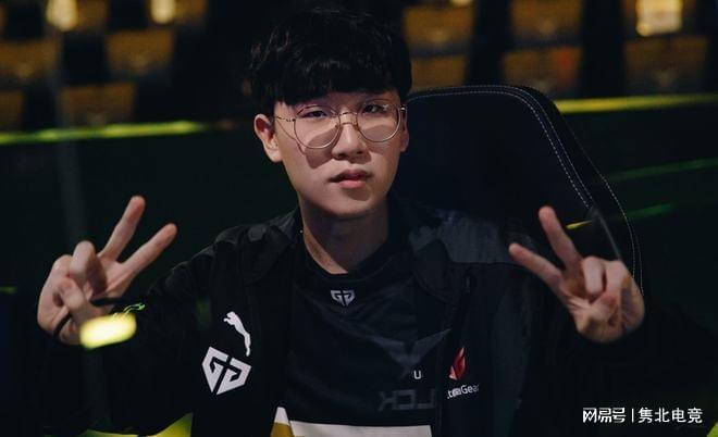 战的双重压 战的双重压